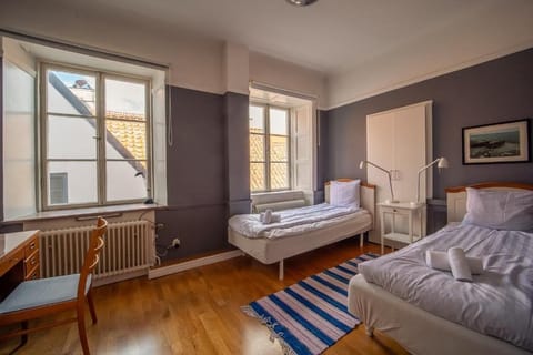 Apartment, 2 Bedrooms | Free WiFi, bed sheets