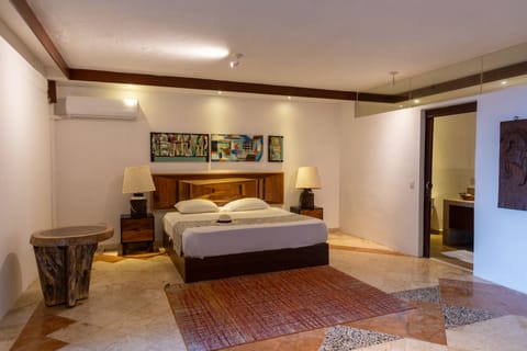 Double Room, Pool View | Free WiFi, bed sheets