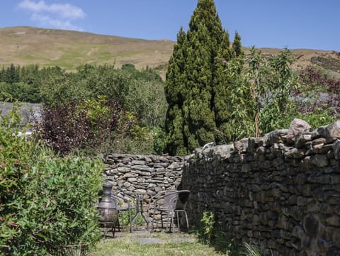 Cottage | Property grounds