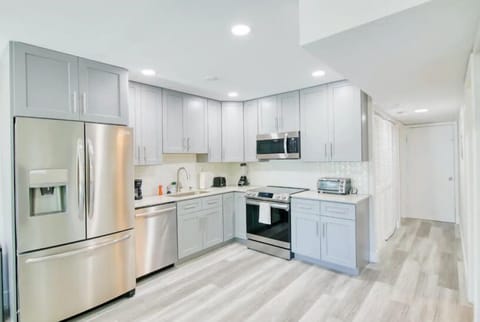 Executive Condo | Private kitchen | Toaster