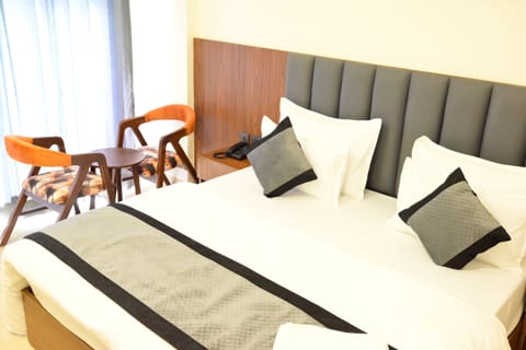 Deluxe Double Room | Free WiFi