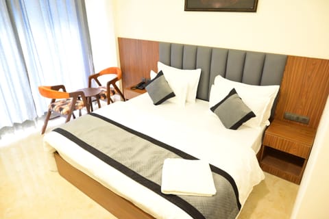 Deluxe Double Room | Free WiFi