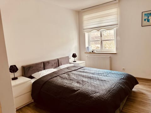 Double Room | Iron/ironing board, free WiFi, bed sheets