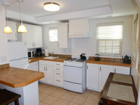 Dolores Cottage III (Not Pet Friendly) | Private kitchen | Fridge