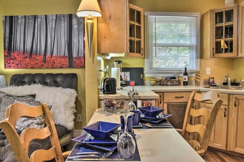 House (2 Bedrooms) | Dining