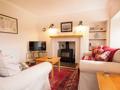 Living area | Rose Cottage - Culmaily Farm, Golspie