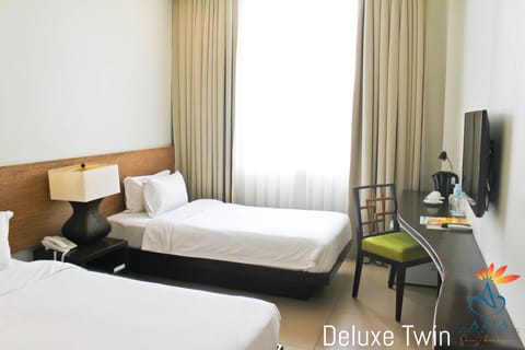 Deluxe Twin Room | Premium bedding, in-room safe, desk, rollaway beds