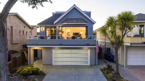 Welcome to the 25th Beach Retreat!