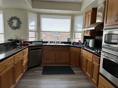 A chef's kitchen-fully stocked!