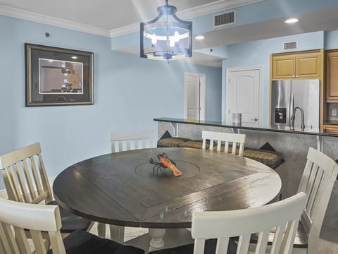 Azure #115 Dining Area