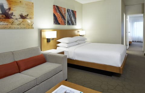 Family Suite, 1 Bedroom | 1 bedroom, hypo-allergenic bedding, pillowtop beds, in-room safe