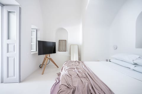 Junior Villa | In-room safe, iron/ironing board, free WiFi, bed sheets