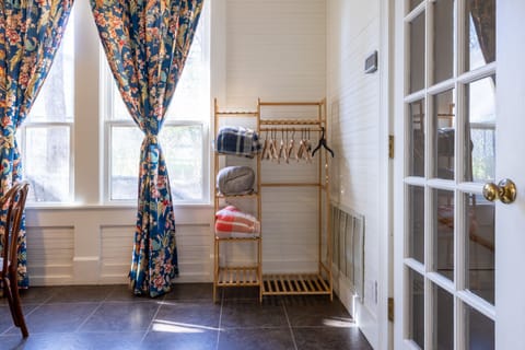 Suite, Ensuite (The Drawing Room)