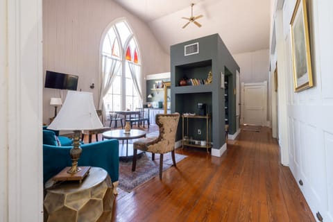 Suite, Private Bathroom (The Parlour - Two Bedroom) | Lounge