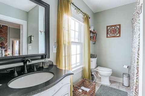 Apartment, Private Bathroom (The Bohemian Suite) | Bathroom