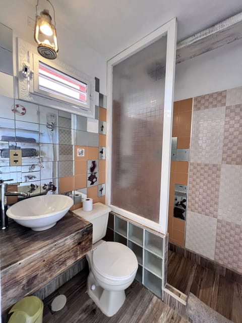 Design Room | Bathroom