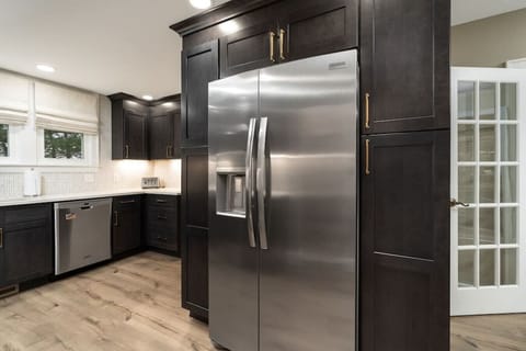 Gorgeous well equipped kitchen!