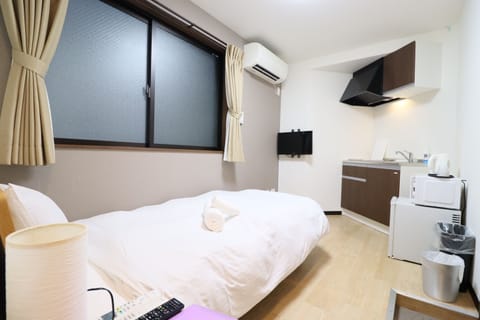 Basic Single Room | Free WiFi, bed sheets