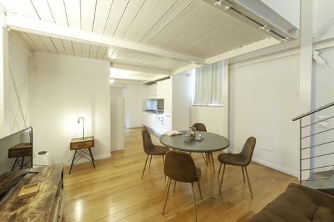 Junior Suite | Living area | 35-inch Smart TV with digital channels, streaming services