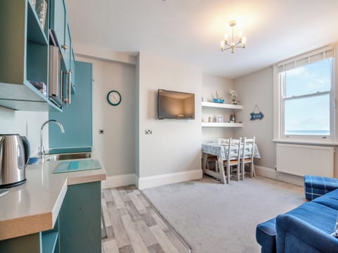 Open plan living space | The Landings Apartment 6, Filey