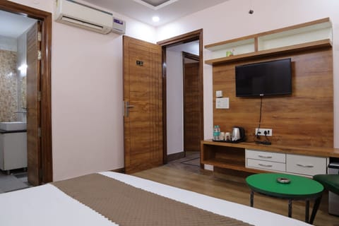 Deluxe Room | Free WiFi