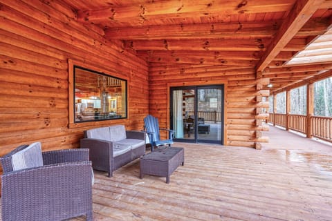 Additional outdoor seating