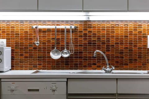 Functional kitchen with access to living room