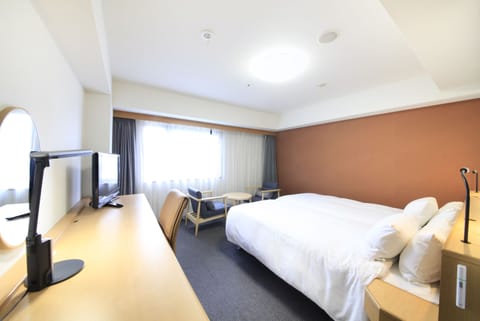 Deluxe Double Room | Desk, laptop workspace, free WiFi, bed sheets