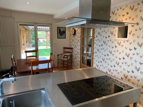 Kitchen & breakfast room, opening onto garden and outdoor dining area