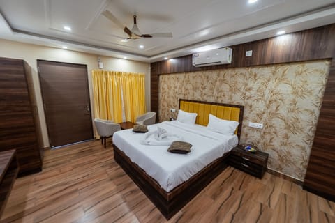 Deluxe Room | Air conditioning