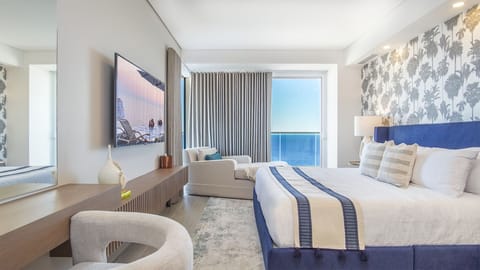Panoramic Condo, 2 Bedrooms, Sea View | Premium bedding, down comforters, individually decorated