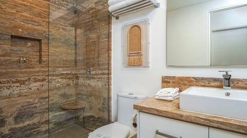 Panoramic Condo, 2 Bedrooms, Sea View | Bathroom | Rainfall showerhead, towels