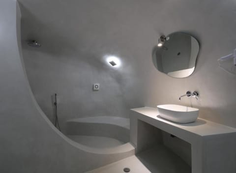 Luxury Villa | Bathroom