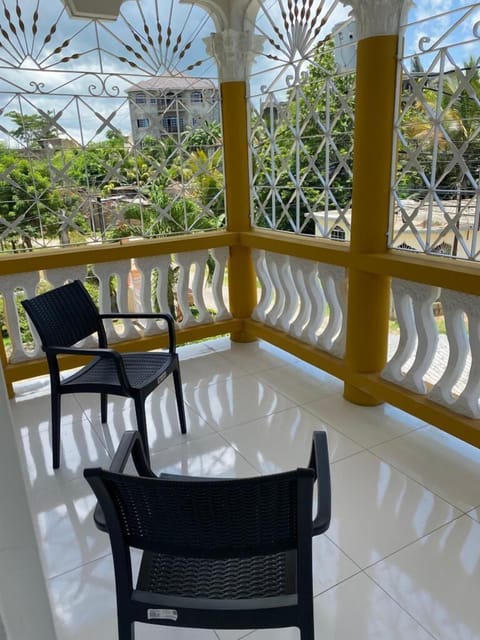 Deluxe Double Room | Terrace/patio