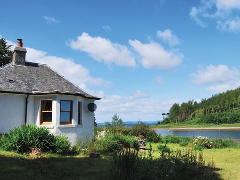 Views from Shore Cottage | Shore Cottage, Nr. Tarbert