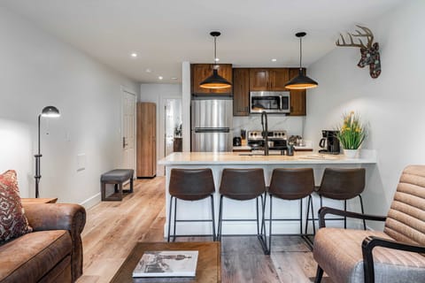 Apartment (1 Bedroom) | Interior