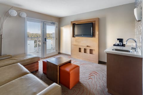 Suite, 1 Bedroom, Non Smoking | 1 bedroom, premium bedding, down comforters, pillowtop beds