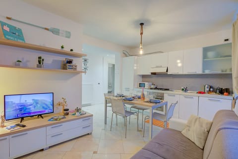 Living and dining room