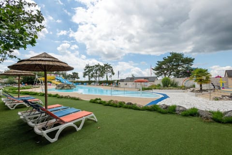 Holiday Home Swimming Pool