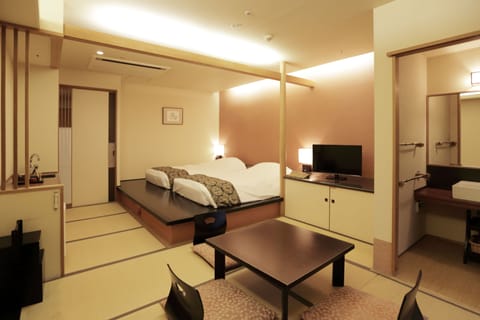 Japanese Western Style Room, For 3 People, Private Open-Air Bath | In-room safe, desk, laptop workspace, free WiFi