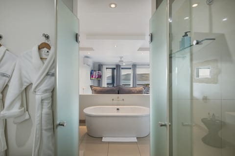 THE BLOEM SUITE FOUR  | Bathroom | Designer toiletries, hair dryer, bathrobes, slippers