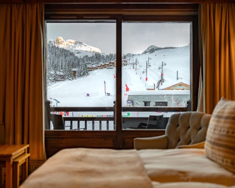 Chambre double avec Balcon et Vue Piste | View from room