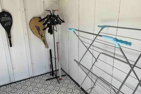 Laundry and drying room (2)