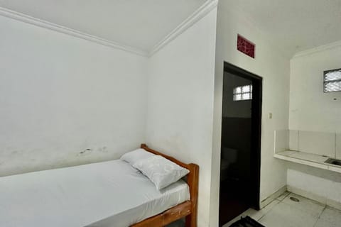 Deluxe Double Room | Desk, free WiFi, bed sheets