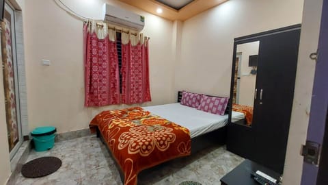 Deluxe Double Room, City View | Free WiFi