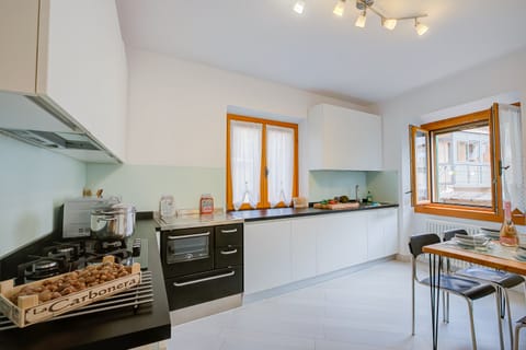 Kitchen and dining area