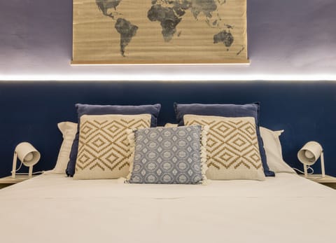 City Room | Desk, laptop workspace, free WiFi, bed sheets