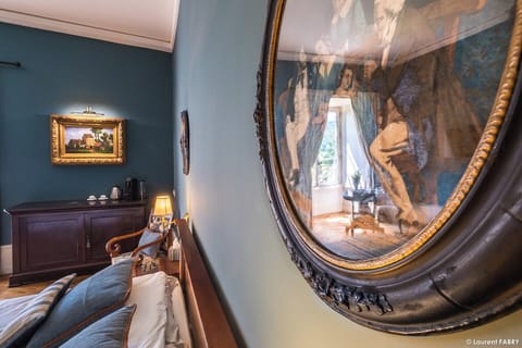 Deluxe Double Room, Mountain View | Premium bedding, pillowtop beds, free minibar, individually decorated