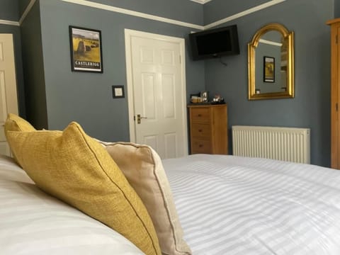 Comfort Double Room | Iron/ironing board, free WiFi