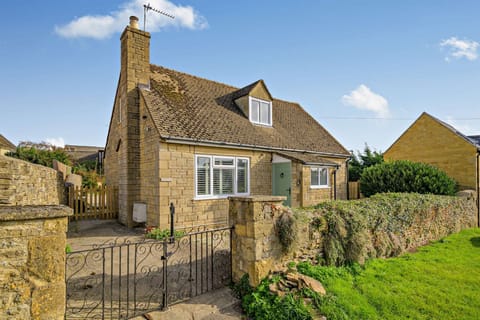 Ways End - StayCotswold